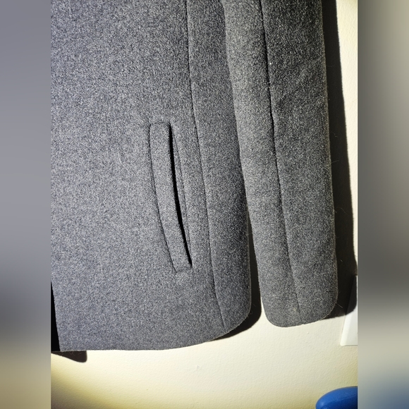 ARITZIA BABATON COAT - Picture 5 of 7